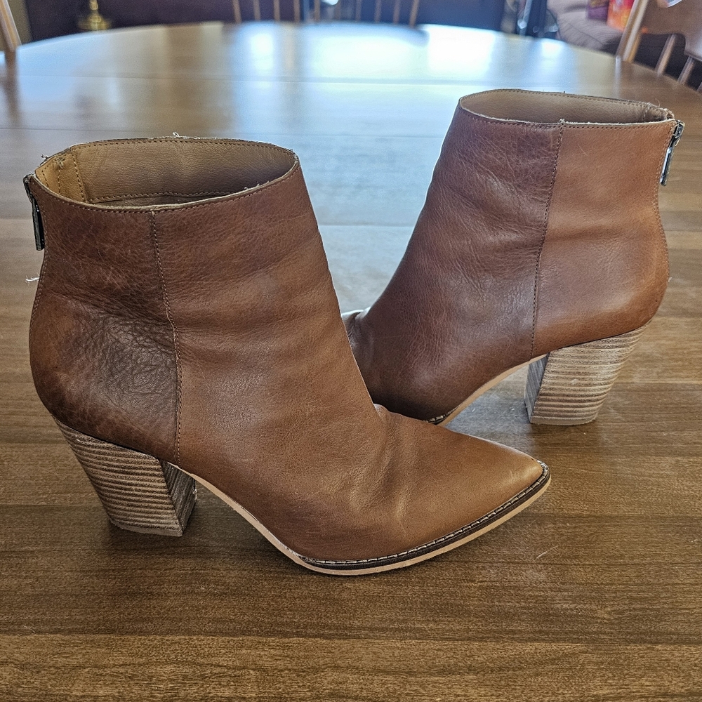 Lucky Brand Women's Adalan Bootie Size 8 1/2 M/39